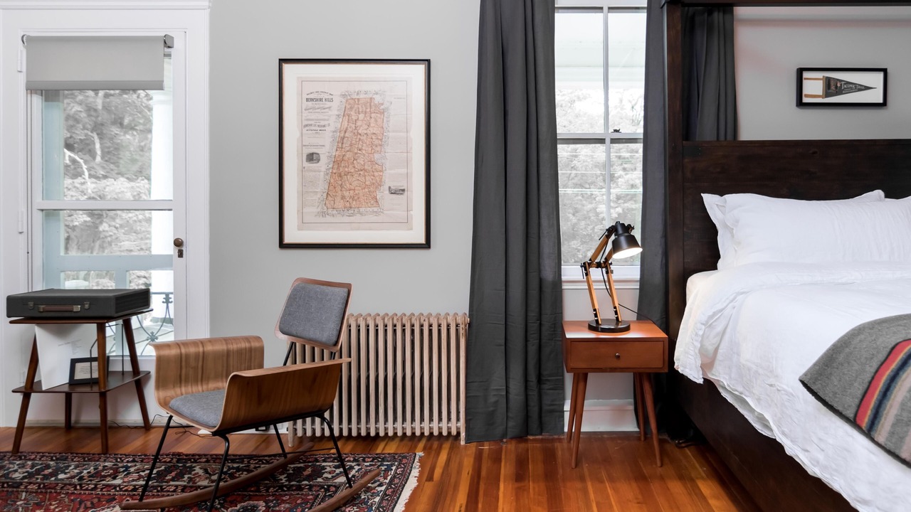 Photo of Bedroom in Housatonic