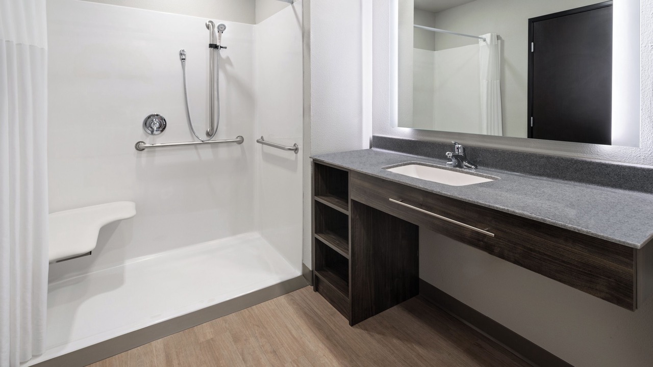 Photo of Bathroom in Dahlgren