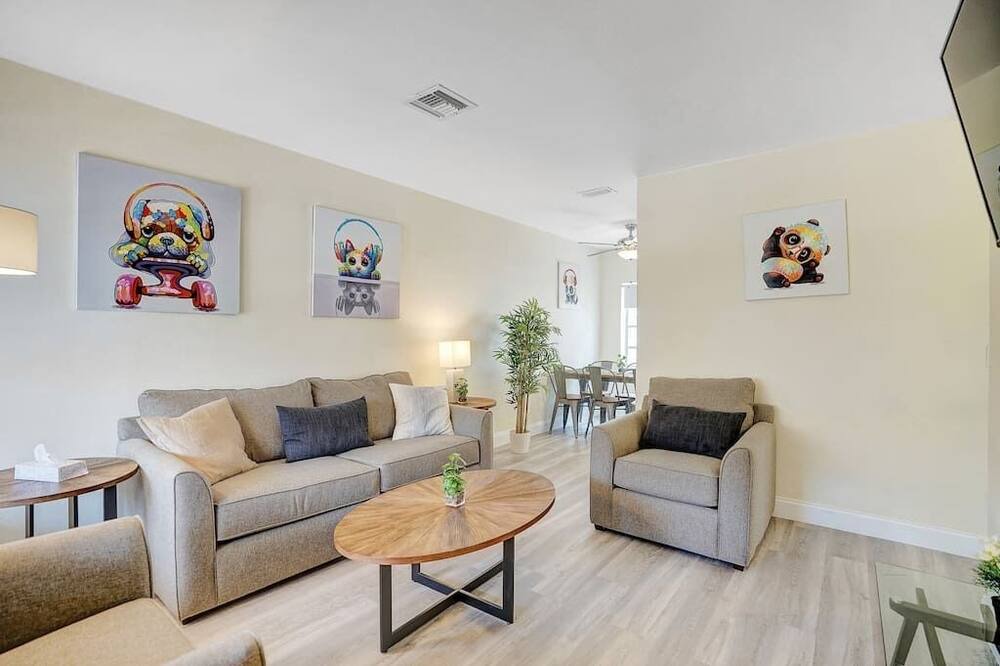 Photo of Livingroom in Victoria Park
