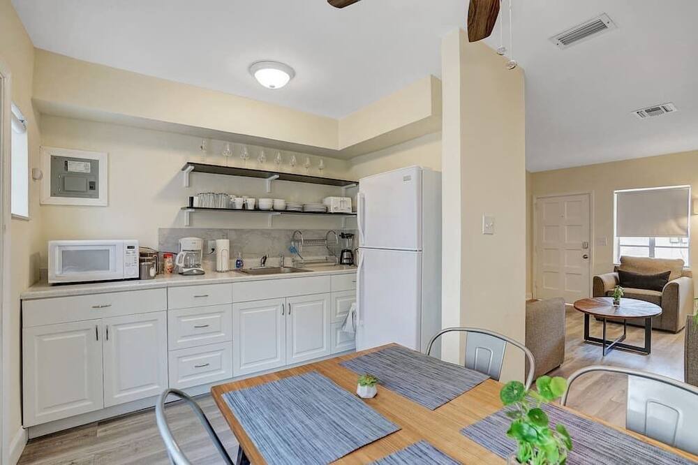 Photo of Kitchen in Victoria Park