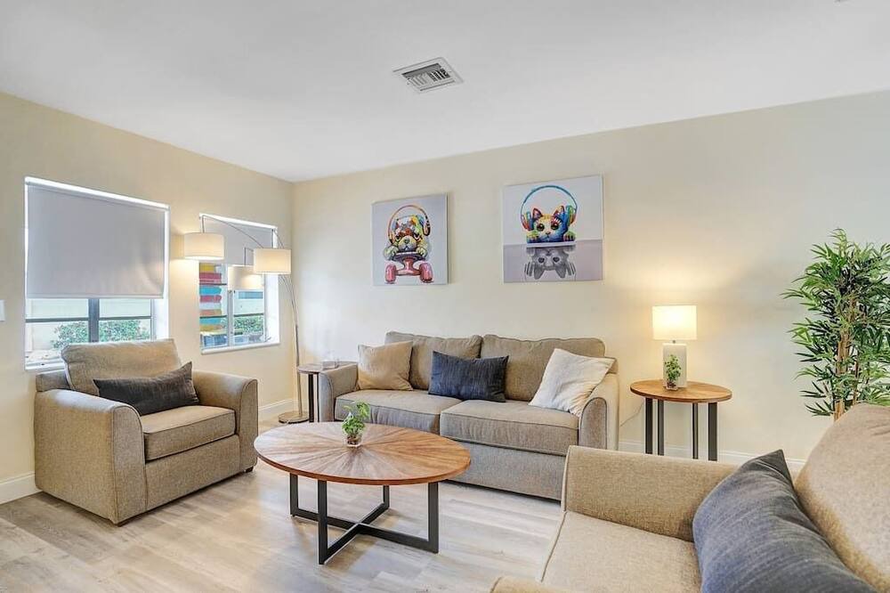 Photo of Livingroom in Victoria Park