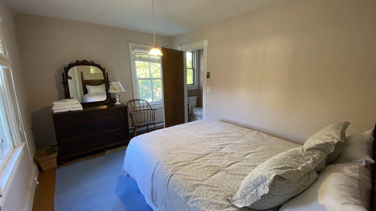 Photo of Bedroom in Betterton