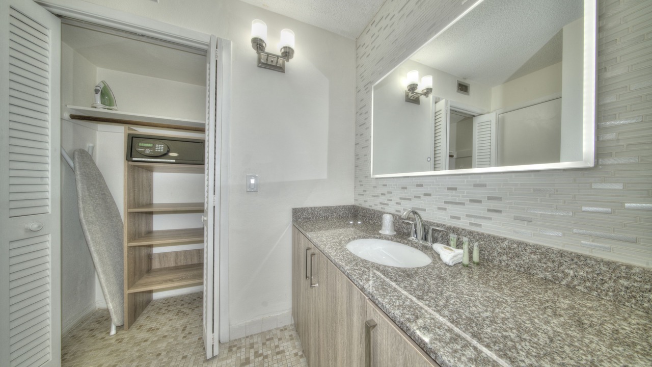 Photo of Bathroom in Deerfield Beach