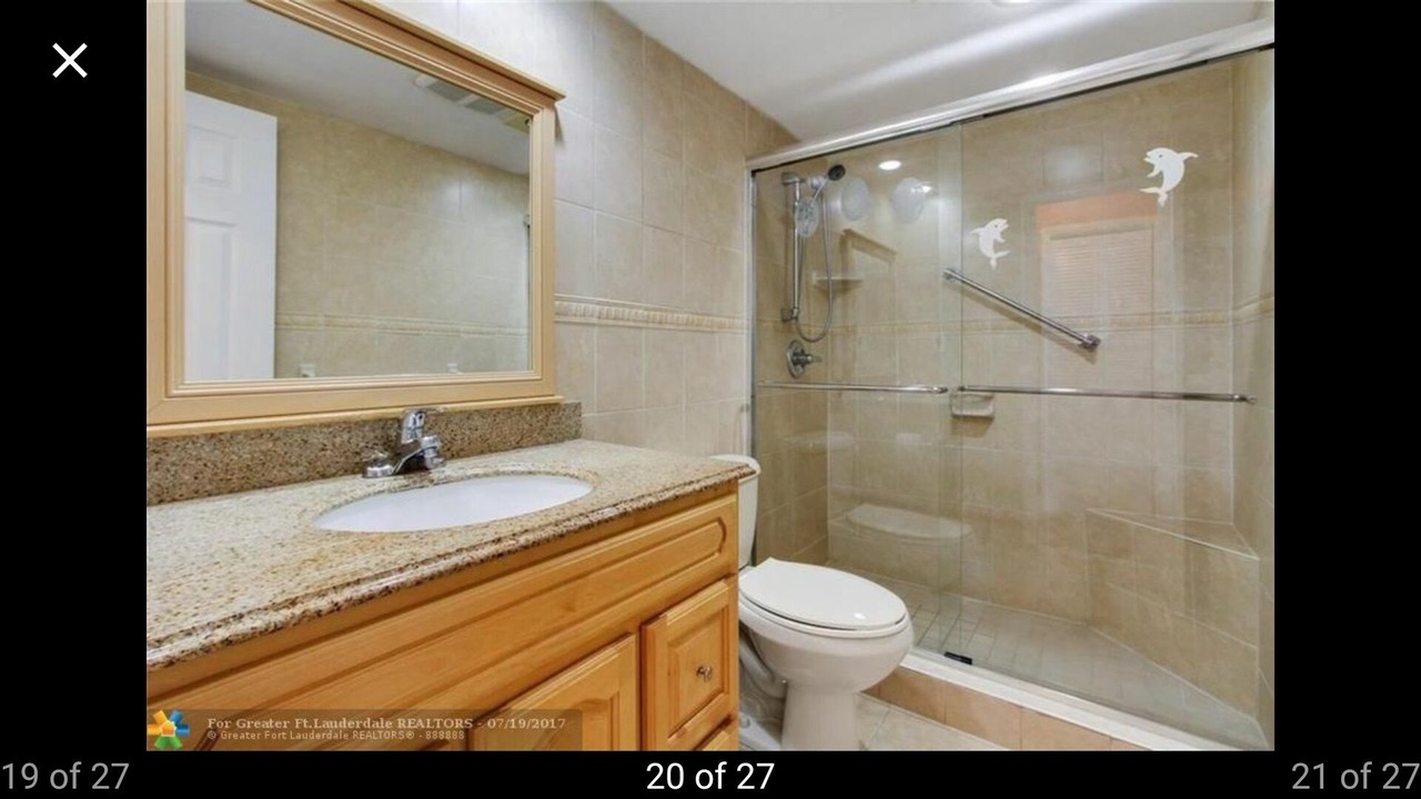 Photo of Bathroom in Barrier Island