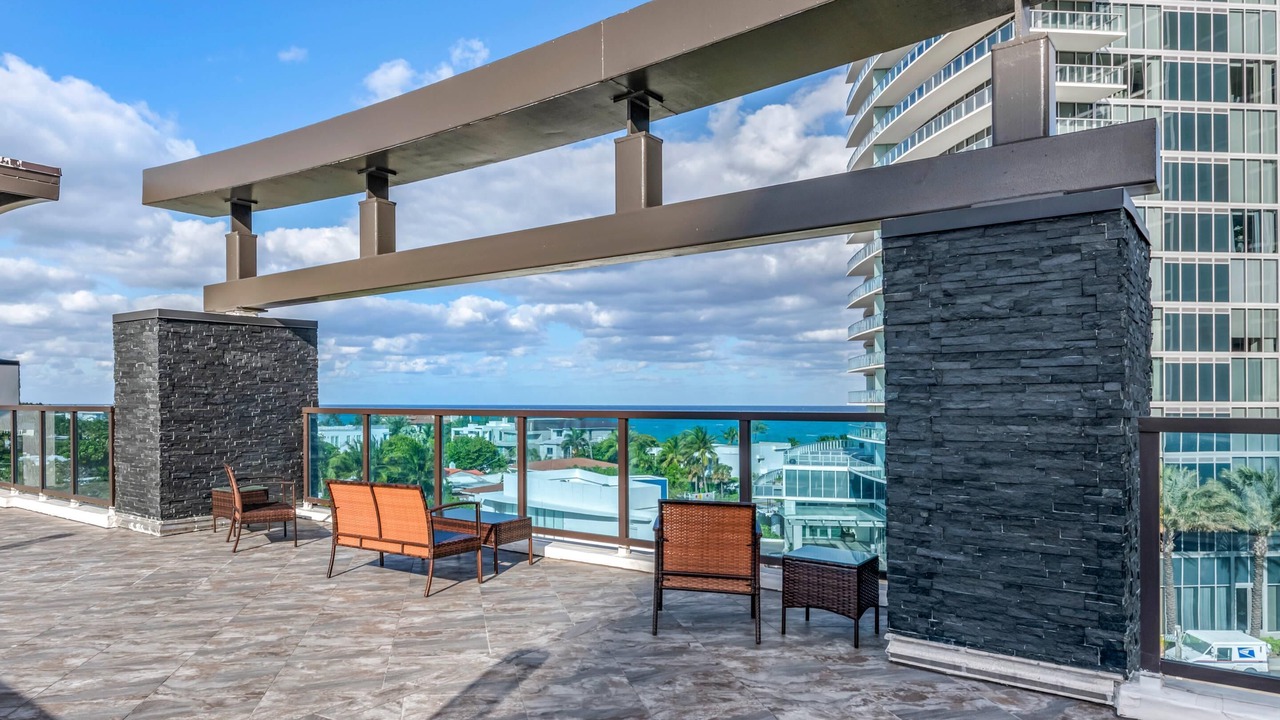 Photo of Outdoor in Lauderdale Beach