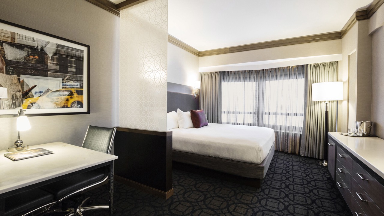 Photo of Bedroom in Central Park South