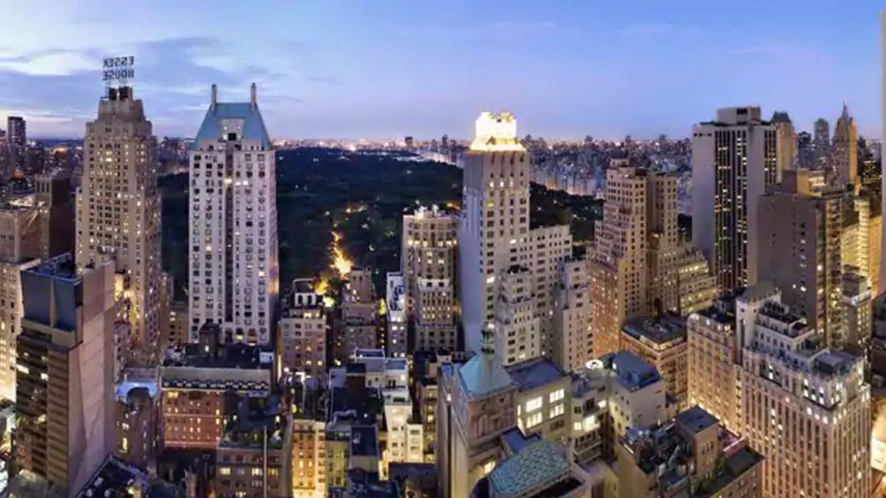 Photo of Bedroom in Central Park South