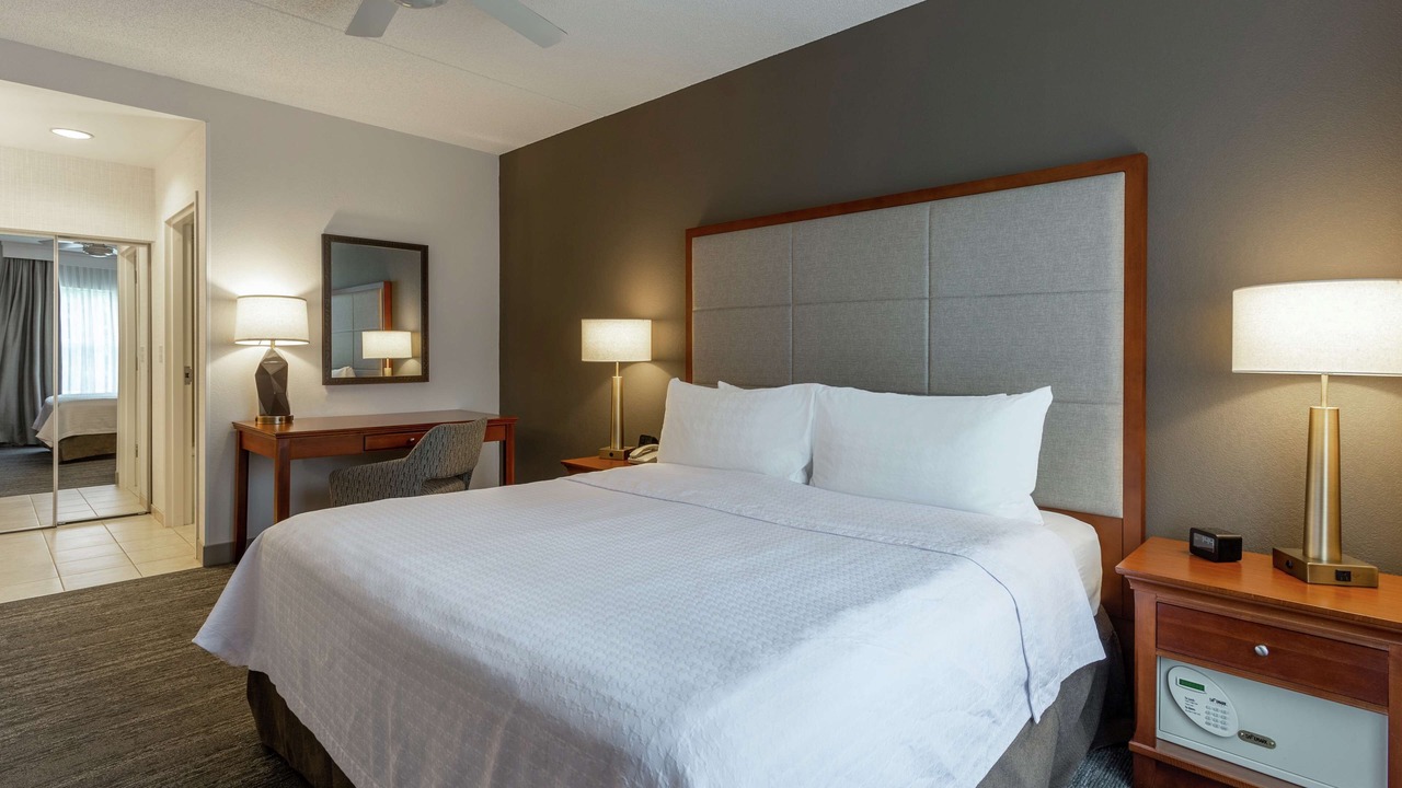 Photo of Bedroom in Newtonville