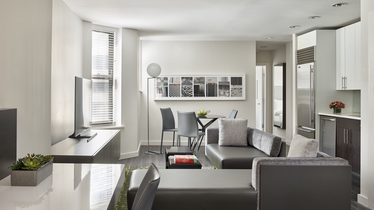 Photo of Bedroom in Theater District