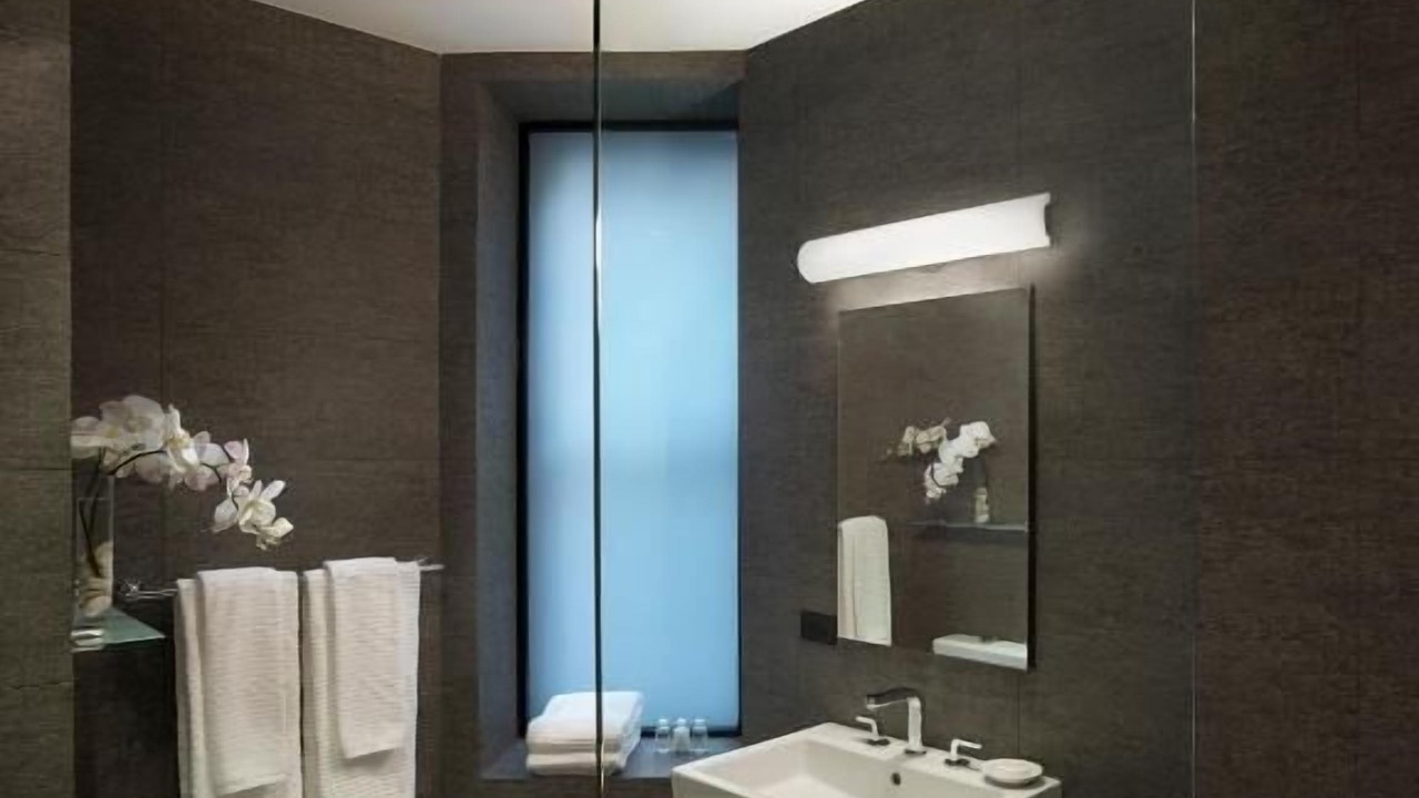 Photo of Bedroom in Theater District