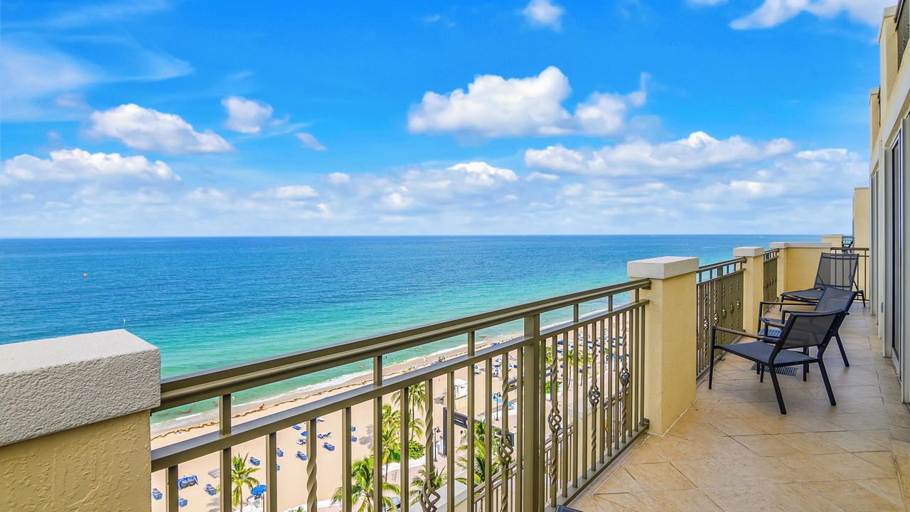 Photo of Patio Balcony in Central Beach