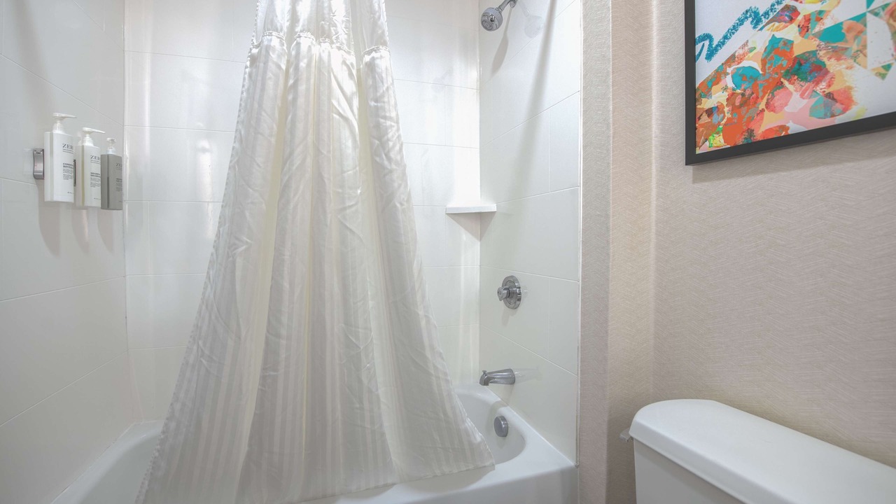 Photo of Bathroom in Central Newport News