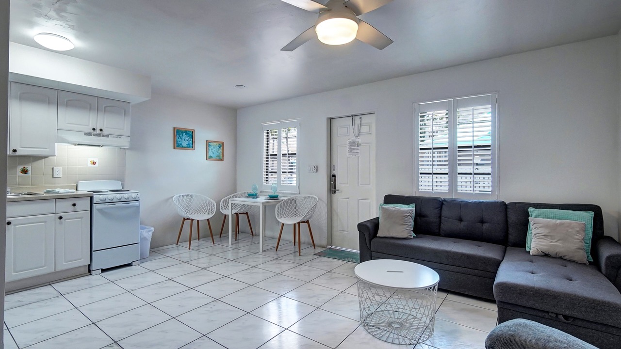 Photo of Kitchen in Lauderdale-by-the-Sea