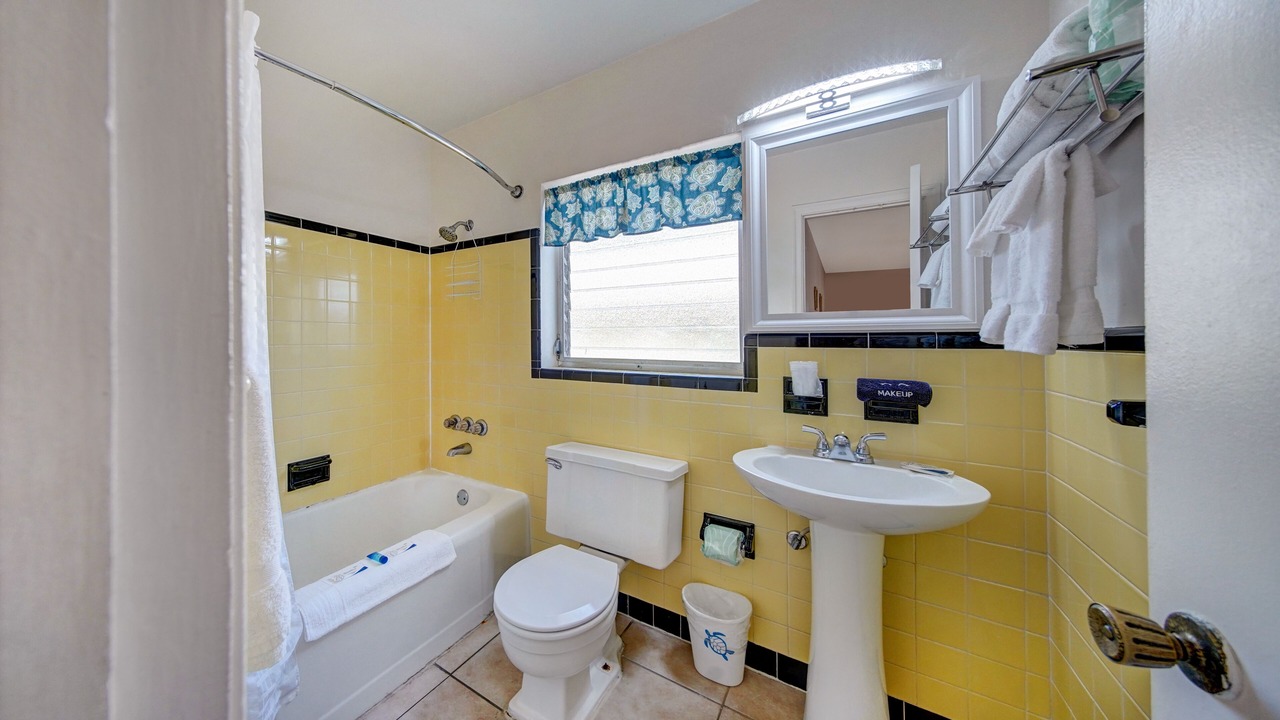Photo of Bathroom in Lauderdale-by-the-Sea