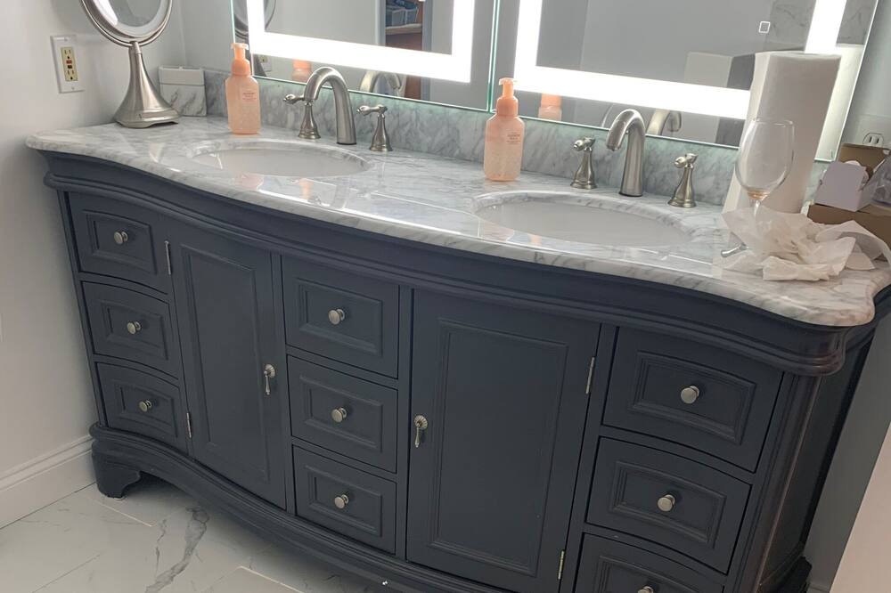 Photo of Bathroom in Elkton
