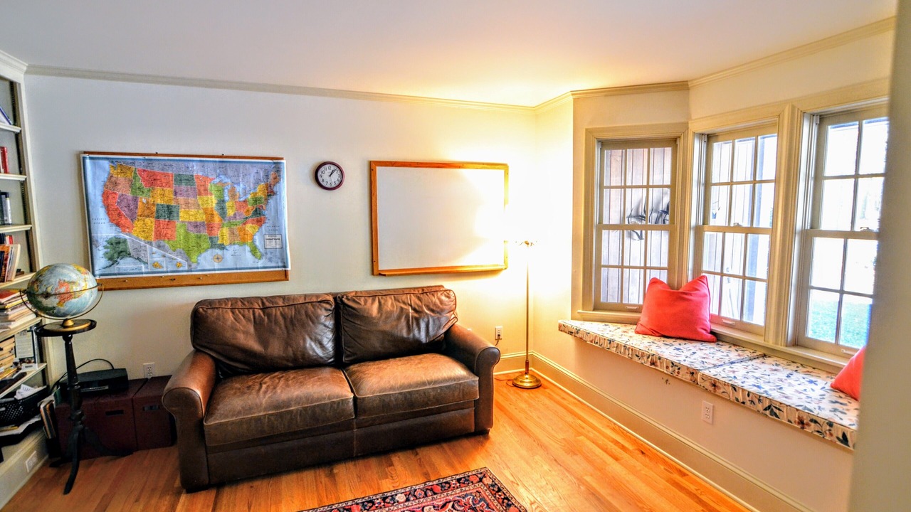 Photo of Livingroom in Easton