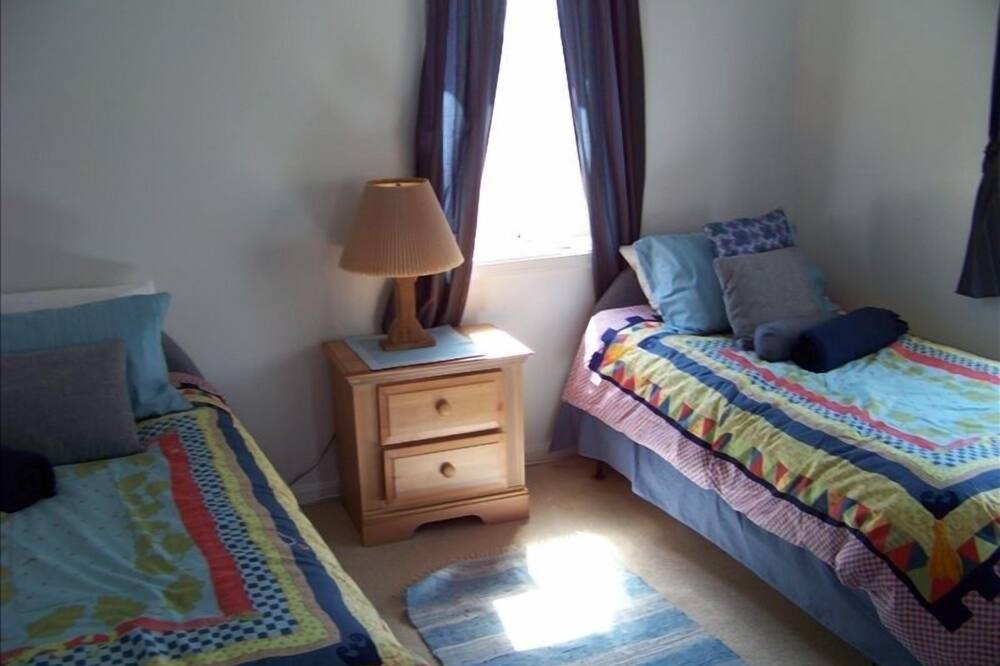 Photo of Bedroom in Epping Forest