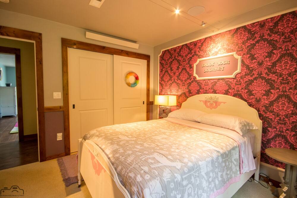 Photo of Bedroom in Bigfork