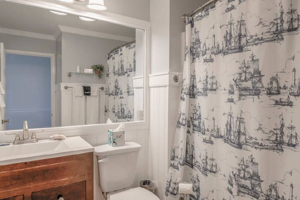 Photo of Bathroom in McDaniel