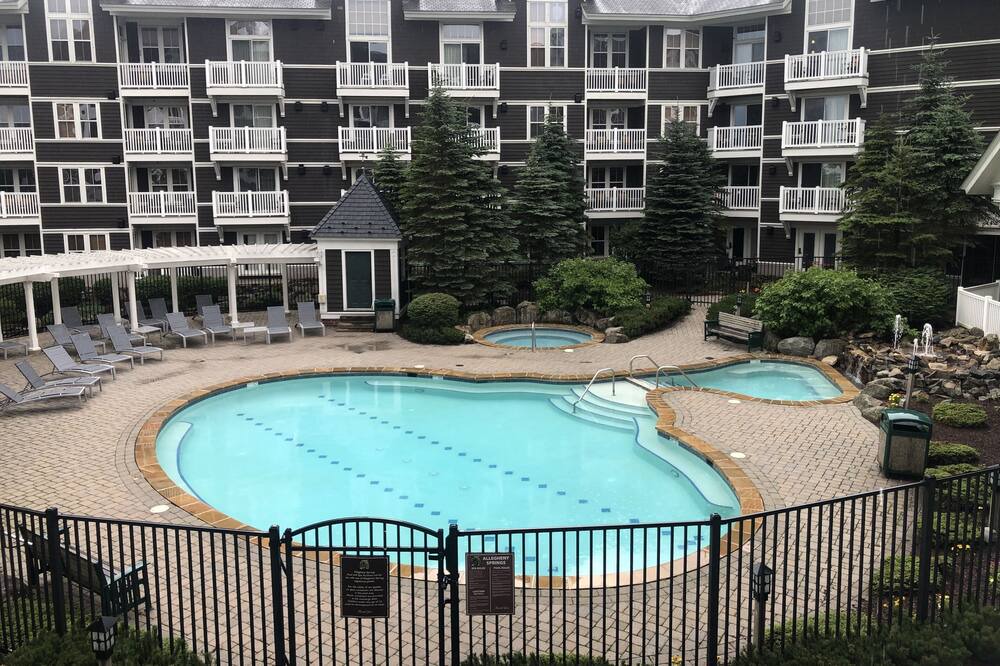 Photo of Outdoor in Edray