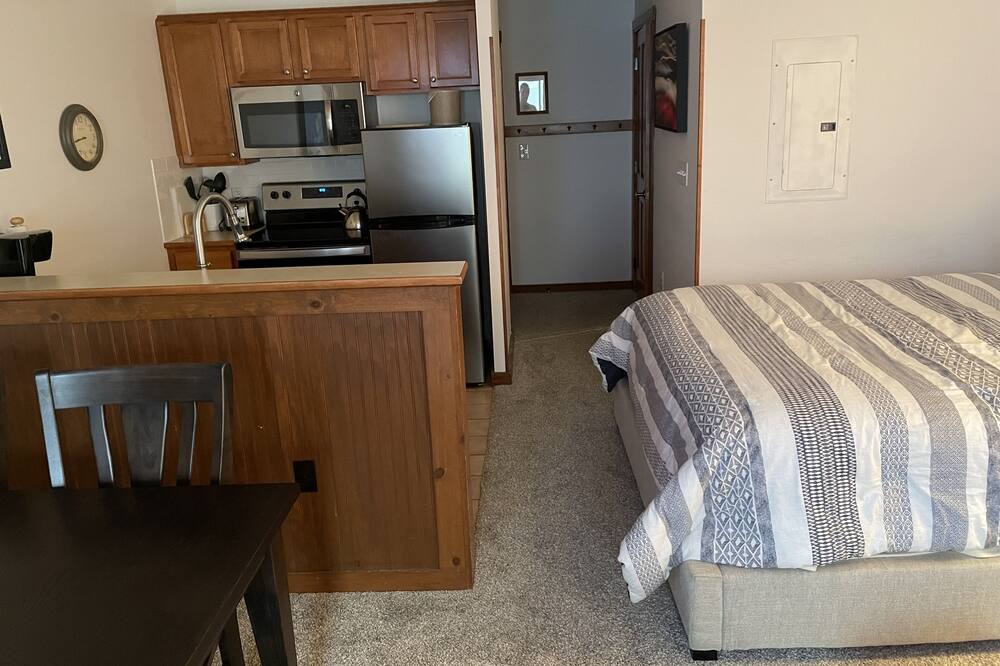 Photo of Bedroom in Edray