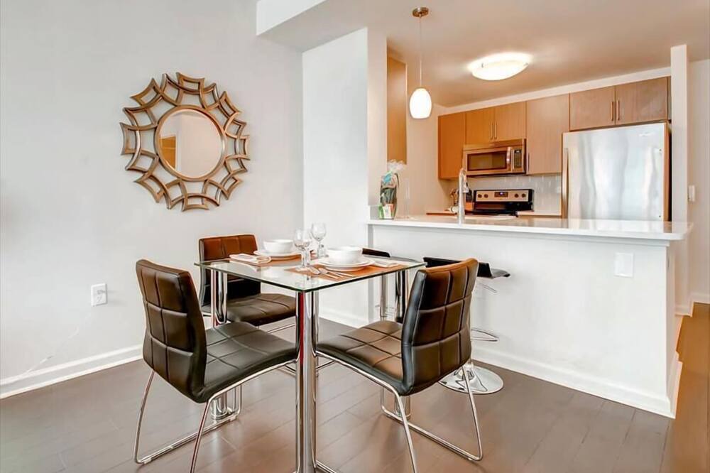 Photo of Bedroom in Hudson Exchange