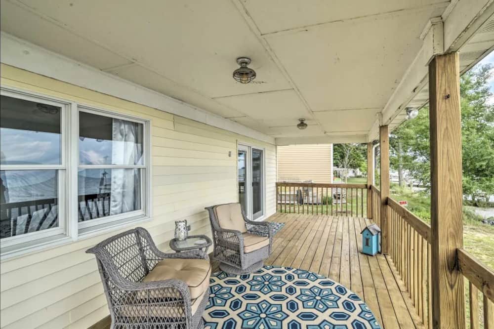 Photo of Outdoor in Valley Lee