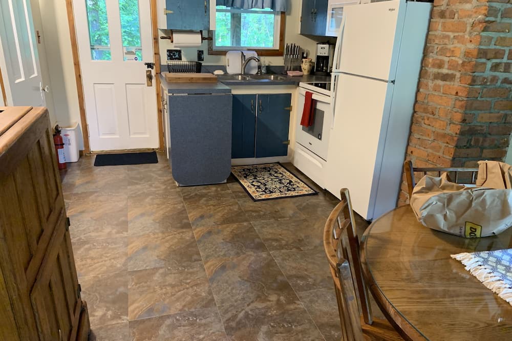 Photo of Kitchen in Taghkanic