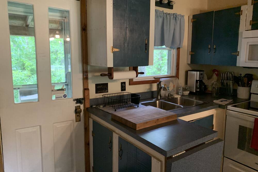 Photo of Kitchen in Taghkanic