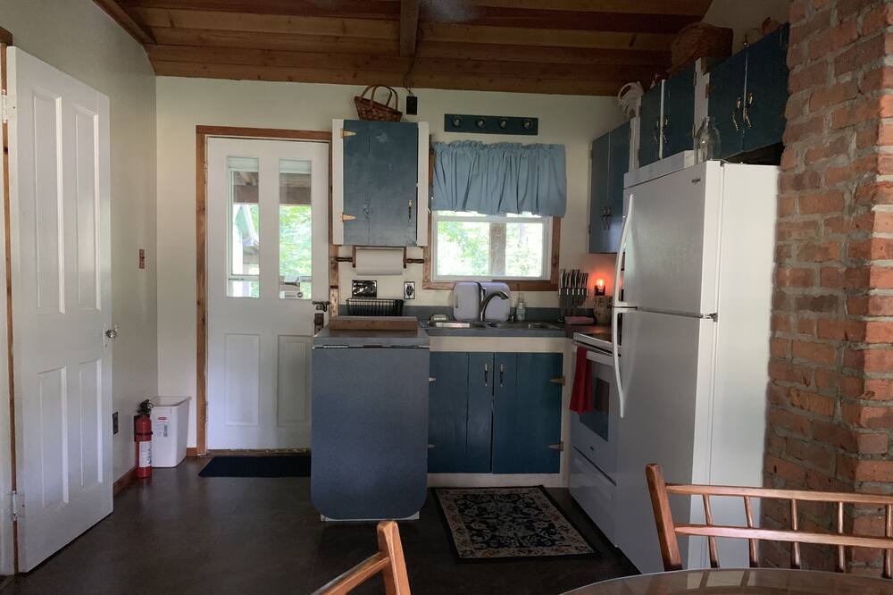 Photo of Kitchen in Taghkanic