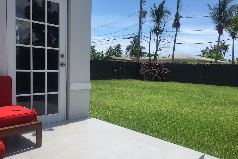 Photo of Others in Miami Shores