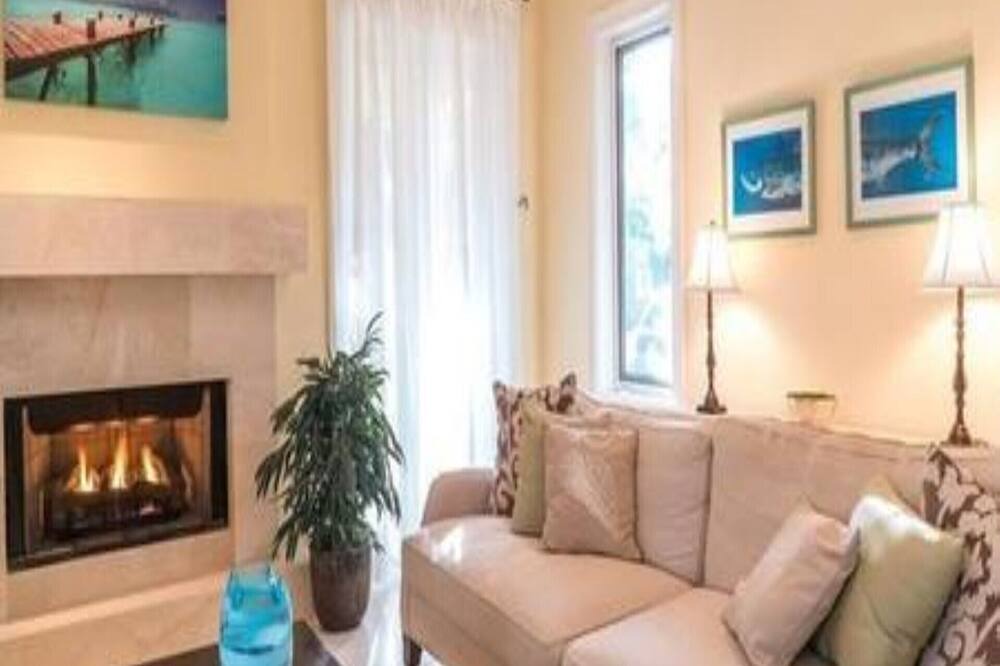 Photo of Livingroom in Victoria Park