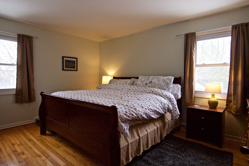 Photo of Bedroom in Chatham