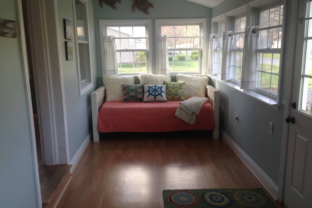 Photo of Outdoor in Rose Haven