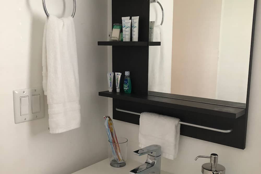 Photo of Bathroom in Miami Shores