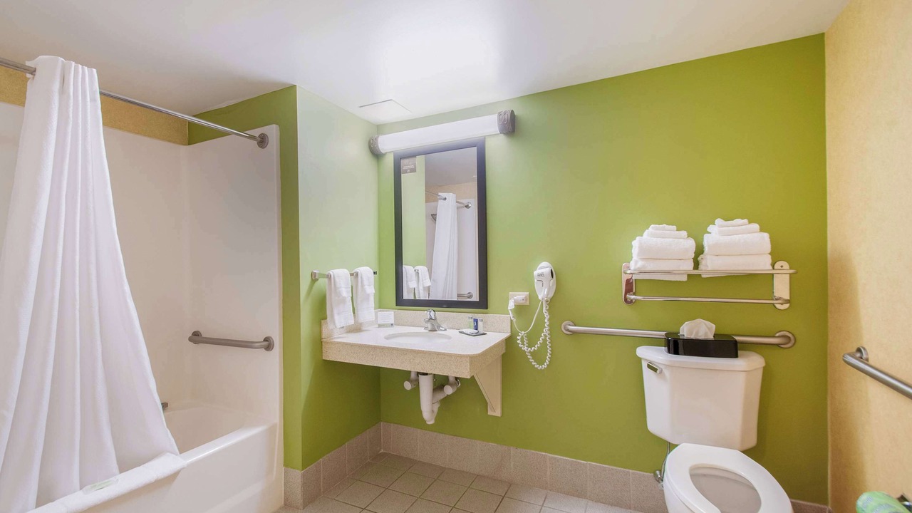 Photo of Bedroom in Dover