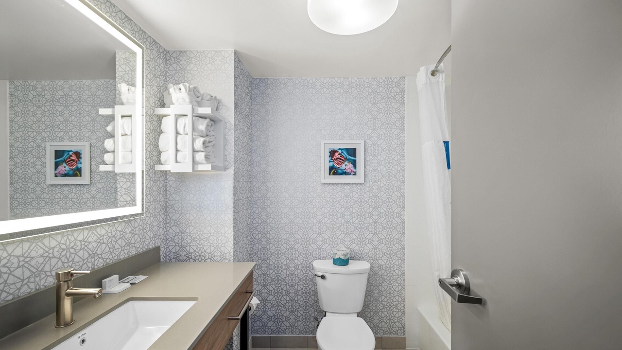 Photo of Bathroom in Tamarac