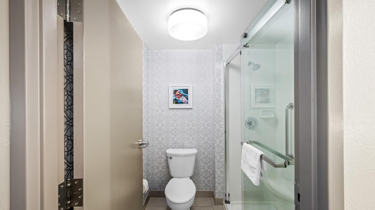 Photo of Bathroom in Tamarac