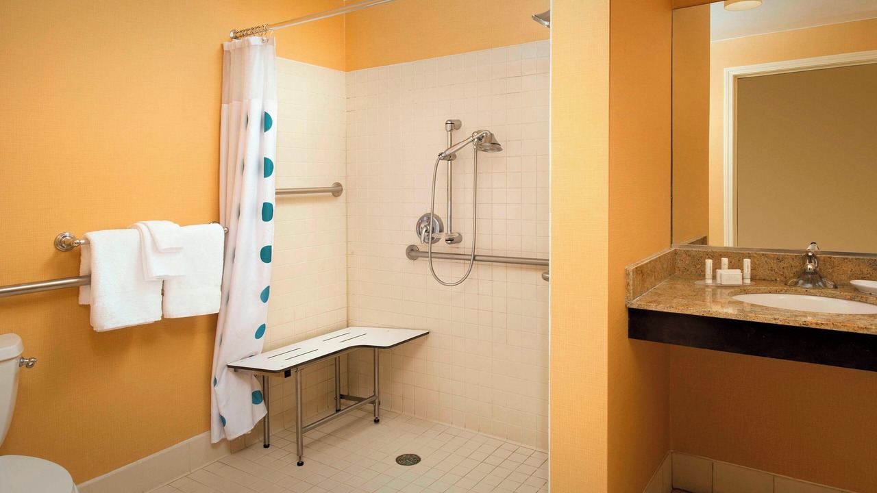 Photo of Bathroom in Lexington Park
