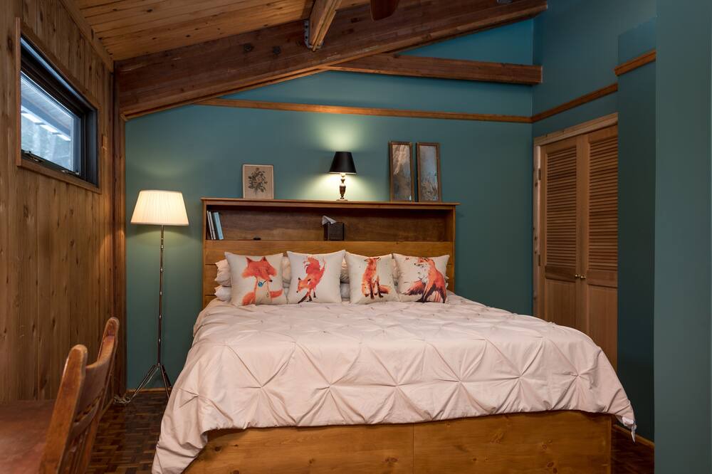 Photo of Bedroom in Taconic Lake