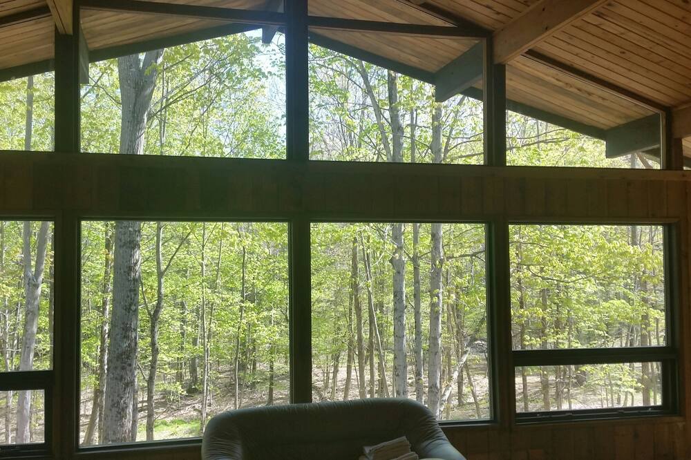 Photo of Bedroom in Taconic Lake