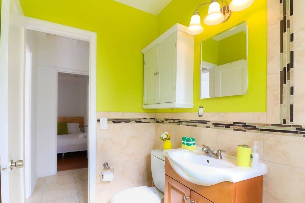 Photo of Bathroom in South Middle River