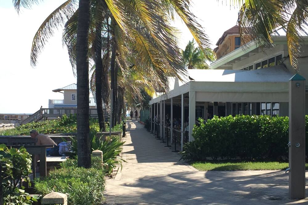 Photo of Outdoor in Deerfield Beach
