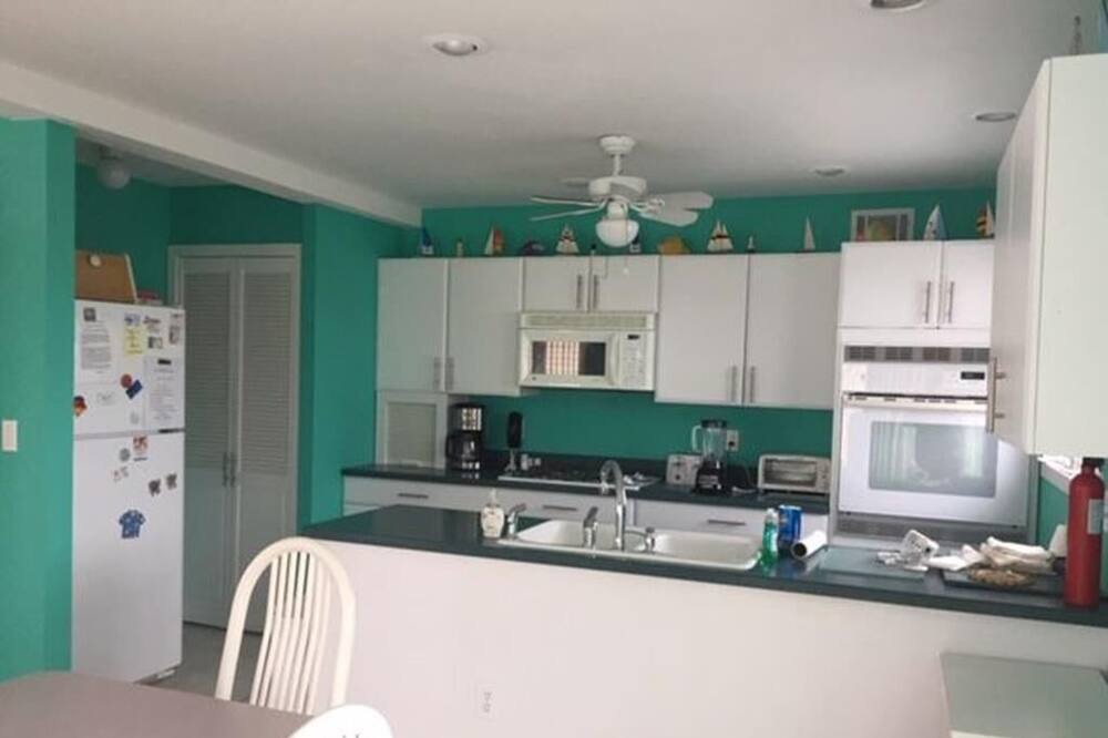 Photo of Kitchen in Ship Bottom