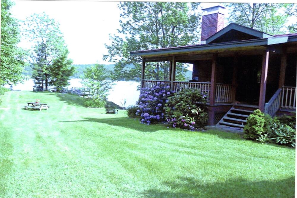 Photo of Outdoor in Sabael