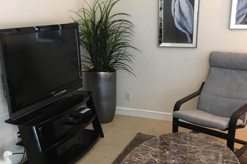 Photo of Livingroom in Croissant Park