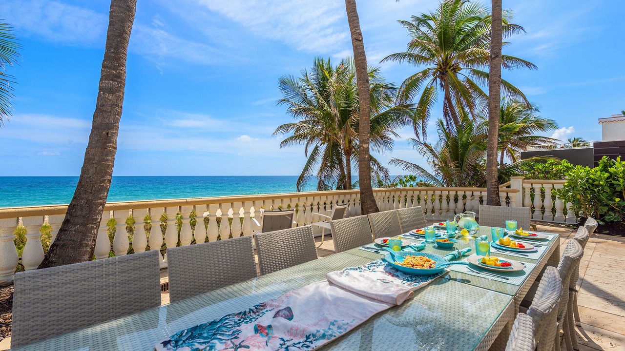 Photo of Outdoor in Lauderdale Beach