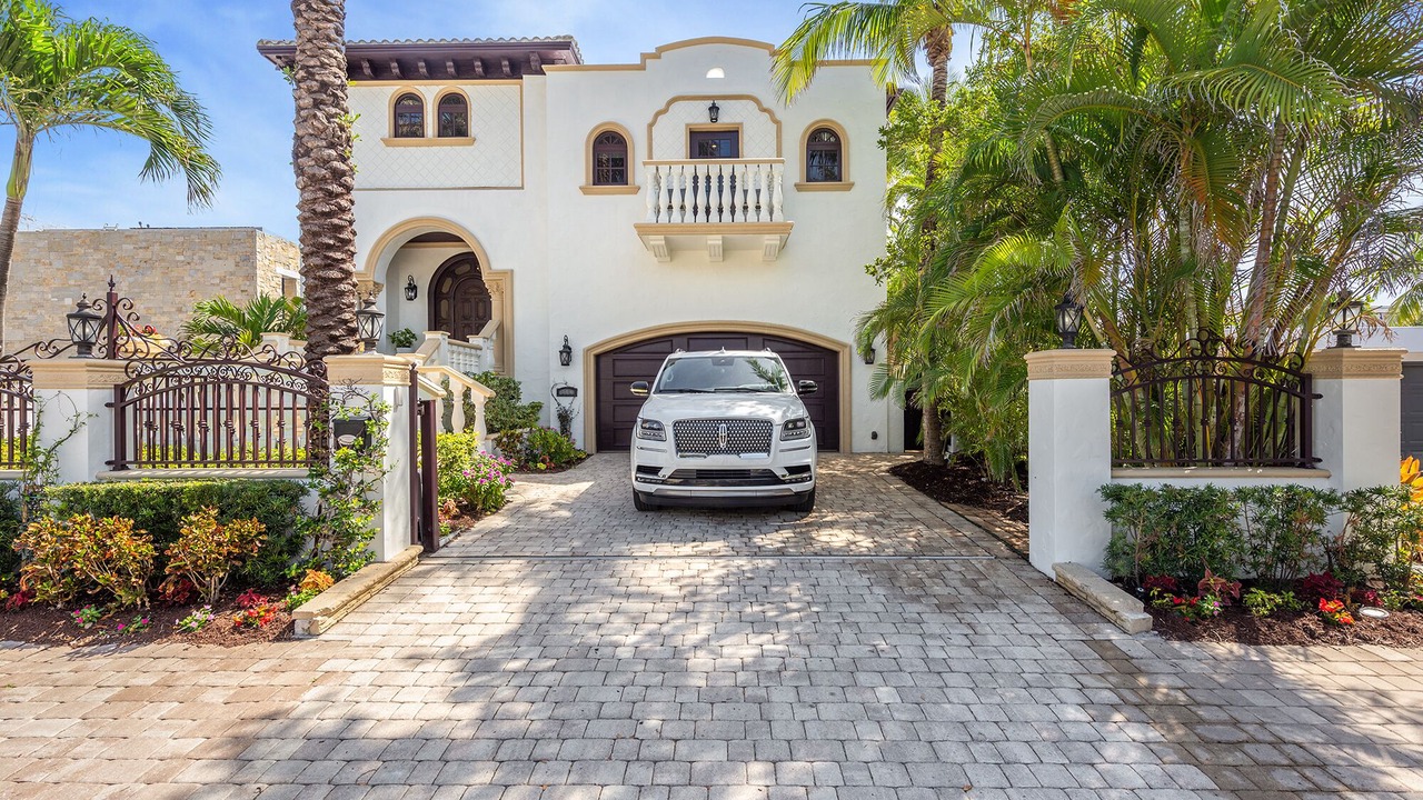 Photo of Outdoor in Lauderdale Beach