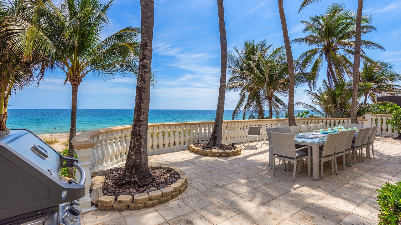 Photo of Outdoor in Lauderdale Beach
