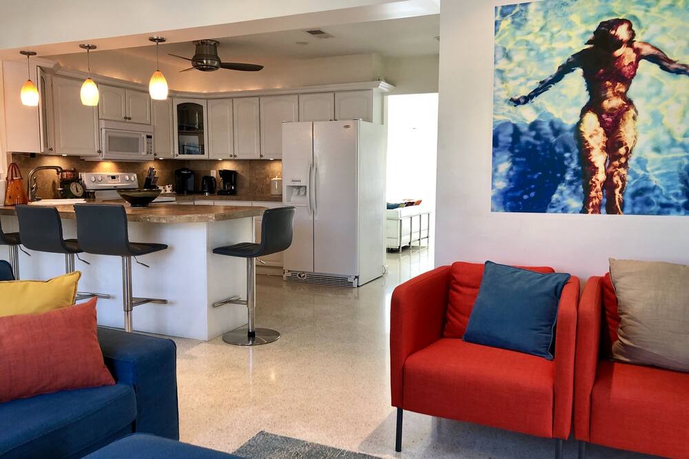 Photo of Livingroom in Fort Lauderdale